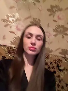 Snapshot of AlinaLove3213 chatting on May 15, 8:16 pm AlinaLove3213 online show from May 15, 8:16 pm