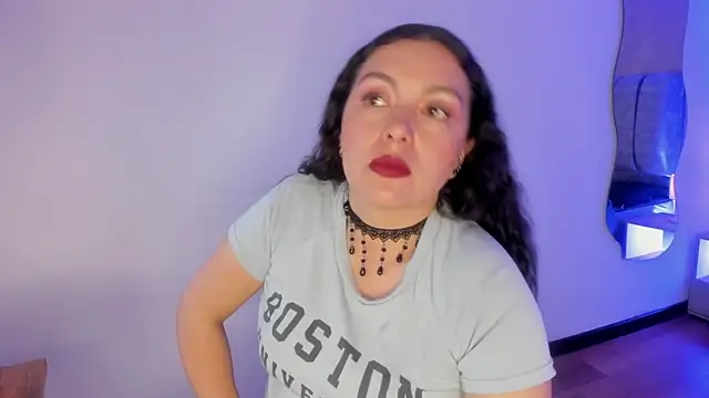 haily-rue online show from April 8, 8:42 pm