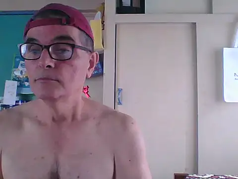 Snapshot of scotty-friends chatting on June 23, 4:27 pm scotty-friends online show from June 23, 4:27 pm