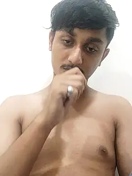 ROMEO JULIET0022 online show from April 21, 5:50 pm