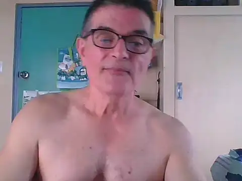 scooty-friends online show from April 21, 8:01 pm