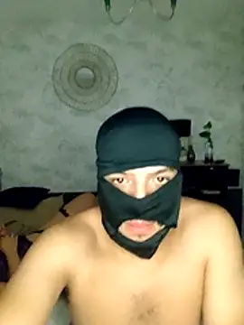 badboygoodgirl10 online show from April 12, 4:28 am