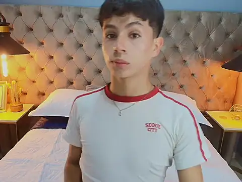 saintDangelo online show from April 20, 12:52 pm