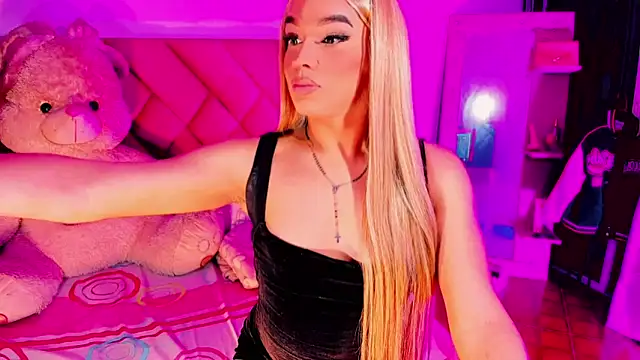 Snapshot of sammy_sweetxx chatting on April 15, 1:01 am sammy sweetxx online show from April 15, 1:01 am