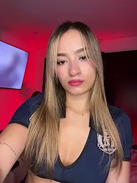 AmyRusso online show from May 22, 5:47 am