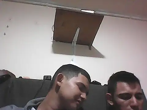 Snapshot of jessju chatting on April 9, 5:40 am jessju online show from April 9, 5:40 am