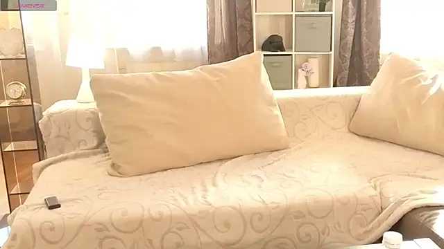 Snapshot of JerricaEtter chatting on May 8, 3:12 am JerricaEtter online show from May 8, 3:12 am