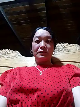 vanlucky2 online show from April 18, 11:05 pm