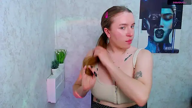 KassiaRayne  online show from April 9, 6:02 am