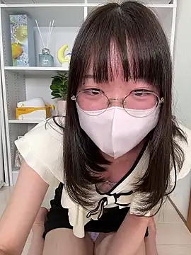 Snapshot of Kannanoko_ chatting on April 13, 3:17 pm Kannanoko online show from April 13, 3:17 pm