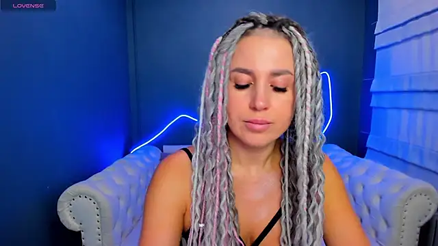 Snapshot of Fire__Dancer chatting on April 9, 1:27 am Fire Dancer online show from April 9, 1:27 am