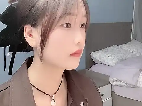 Xiaoqing00 online show from April 12, 10:31 am