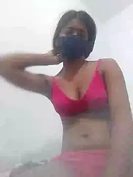 Snapshot of Shaniya03 chatting on June 2, 2:13 am Shaniya03 online show from June 2, 2:13 am