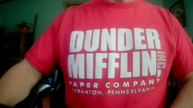 ilundercover online show from April 21, 11:27 am