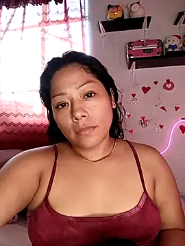 Snapshot of gatita2303 chatting on April 10, 9:52 pm gatita2303 online show from April 10, 9:52 pm