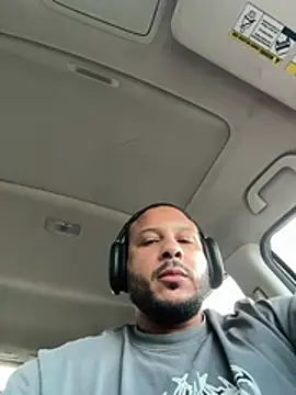 letsgetit30 online show from April 17, 3:04 pm