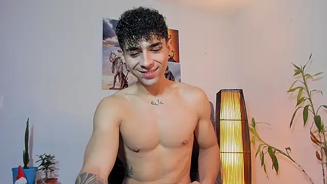 Snapshot of Alex_zt7 chatting on May 30, 1:41 pm Alex zt7 online show from May 30, 1:41 pm