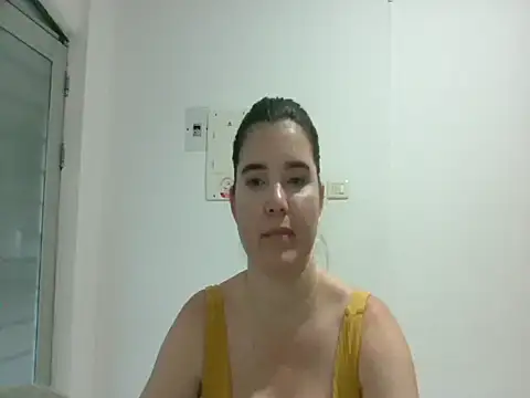 Snapshot of amelia_16 chatting on April 24, 10:56 pm amelia 16 online show from April 24, 10:56 pm