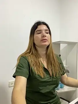 Snapshot of amelia_16 chatting on May 25, 1:28 pm amelia 16 online show from May 25, 1:28 pm