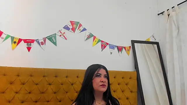Snapshot of Katty_West chatting on July 10, 7:05 pm Katty West online show from July 10, 7:05 pm