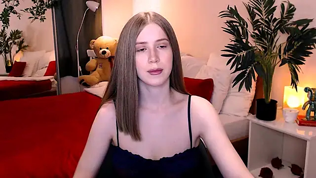 cheeky chick online show from June 5, 2:01 pm