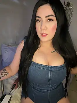 Snapshot of fer_latina26 chatting on April 30, 12:17 am fer latina26 online show from April 30, 12:17 am