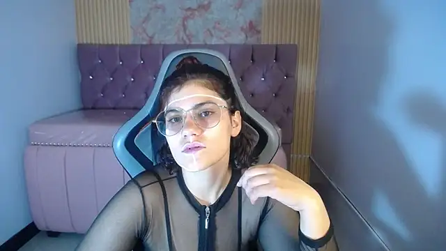 Scarlett jhonson ch online show from May 8, 7:41 pm
