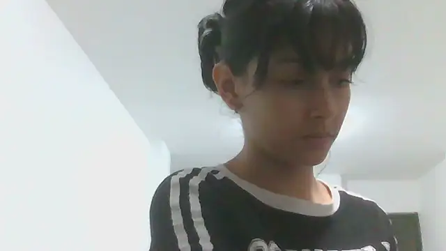 Snapshot of xoxo_anny chatting on July 13, 3:09 am xoxo anny online show from July 13, 3:09 am