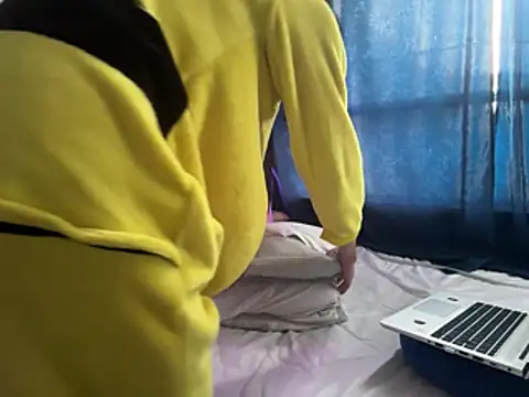  DavidPrince  online show from April 16, 9:39 pm