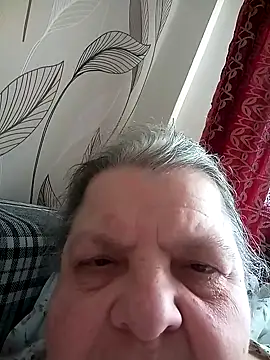 Snapshot of MartaMia68 chatting on April 19, 1:54 pm MartaMia68 online show from April 19, 1:54 pm