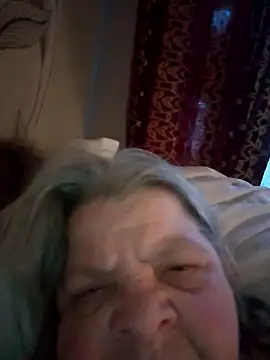 Snapshot of MartaMia68 chatting on April 28, 2:38 am MartaMia68 online show from April 28, 2:38 am