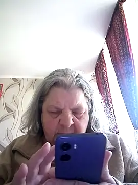 Snapshot of MartaMia68 chatting on June 5, 6:52 am MartaMia68 online show from June 5, 6:52 am