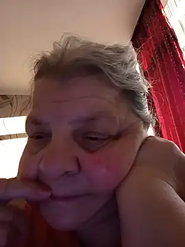 Snapshot of MartaMia68 chatting on June 26, 5:28 pm MartaMia68 online show from June 26, 5:28 pm