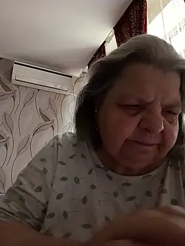 Snapshot of MartaMia68 chatting on July 7, 5:32 am MartaMia68 online show from July 7, 5:32 am