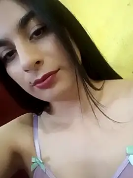 Snapshot of Perlizz_95 chatting on April 23, 7:16 pm Perlizz 95 online show from April 23, 7:16 pm