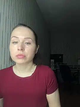 Snapshot of Hopefully_ chatting on June 10, 5:50 am Hopefully online show from June 10, 5:50 am