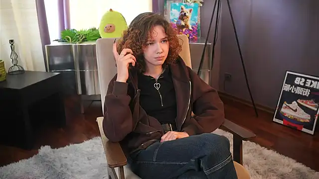 Snapshot of AgathaCarra chatting on April 11, 11:25 am AgathaCarra online show from April 11, 11:25 am