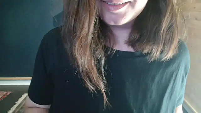 Snapshot of NicoleLove_ chatting on August 3, 7:18 am NicoleLove online show from August 3, 7:18 am