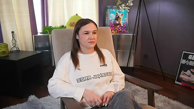 ElanaWiseman online show from April 10, 12:32 pm