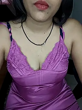 Snapshot of Tamilmoon006 chatting on July 22, 4:37 am Tamilmoon006 online show from July 22, 4:37 am