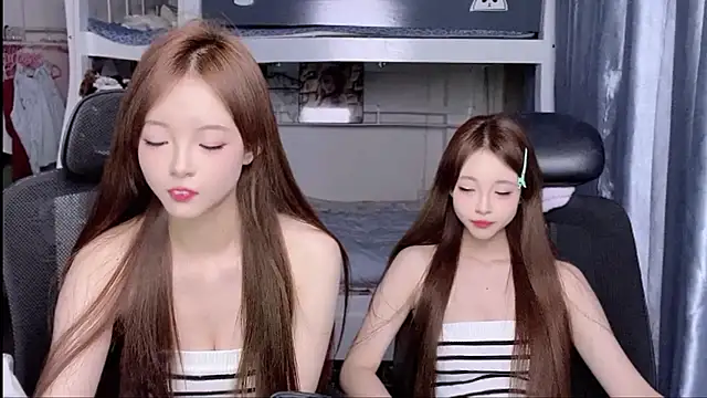 xiaoqiao-daqiao online show from June 5, 7:08 pm