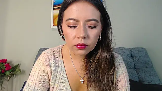Snapshot of SalomeMartinez_ chatting on June 1, 3:47 pm SalomeMartinez online show from June 1, 3:47 pm