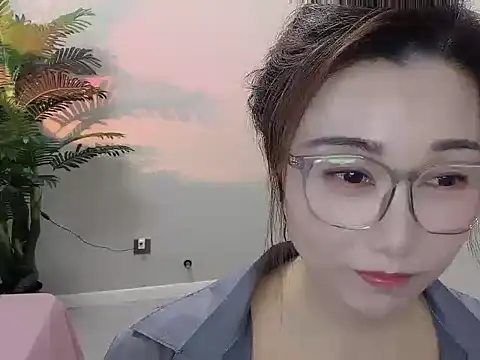 Yunxi- online show from April 15, 1:34 am