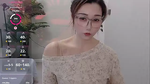 Snapshot of Yunxi- chatting on May 11, 2:06 am Yunxi- online show from May 11, 2:06 am