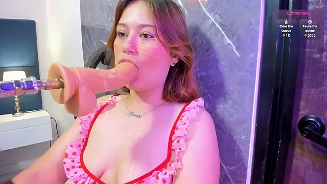 iza grey online show from June 2, 11:45 am