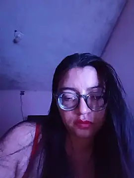 Snapshot of SOFI__10 chatting on May 15, 2:51 am SOFI 10 online show from May 15, 2:51 am