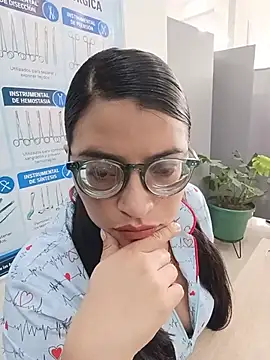 Snapshot of SOFI__10 chatting on May 17, 2:46 pm SOFI 10 online show from May 17, 2:46 pm