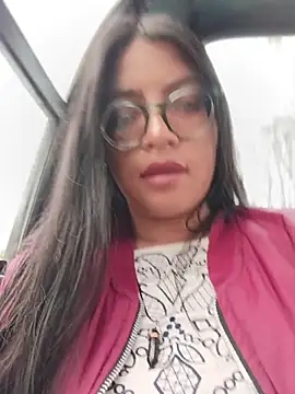 Snapshot of SOFI__10 chatting on June 1, 11:56 am SOFI 10 online show from June 1, 11:56 am