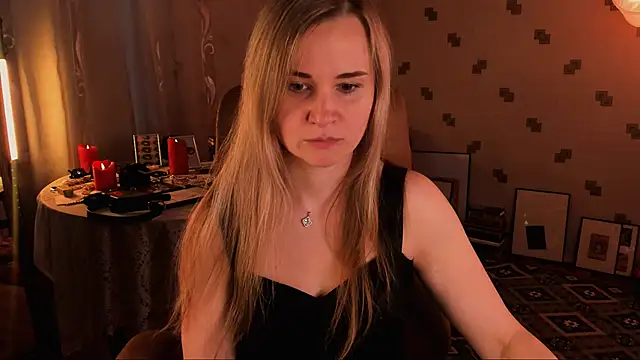 MiaSparkes online show from June 2, 10:17 am