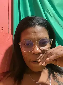 Snapshot of Malonna69 chatting on April 9, 11:10 pm Malonna69 online show from April 9, 11:10 pm